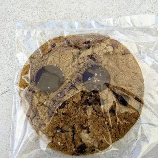 Chocolate chip cookie