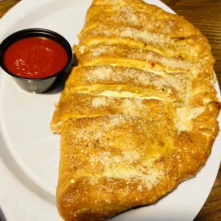 Pepperoni calzone