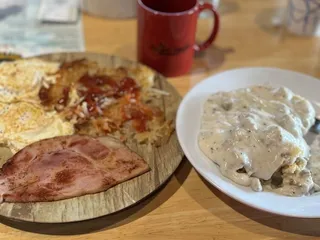 The Farmer's Daughter Market