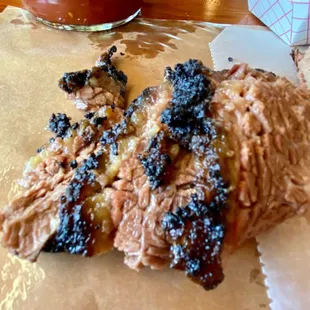 1/4 lb of moist, melt-in-your-mouth Brisket!