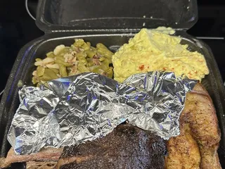 Browns Backyard BBQ