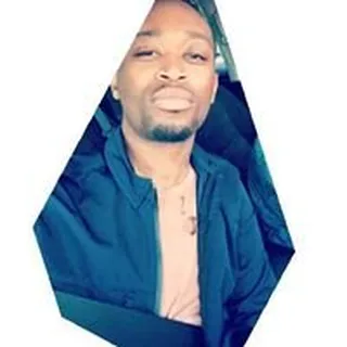 Ayo C.