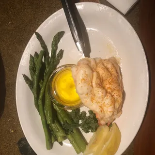 8/10 oz Lobster Tail