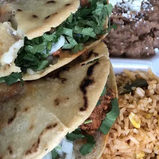 Al pastor Gordita platter