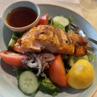 Grilled Salmon Salad