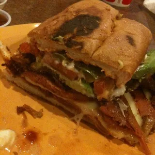 La Cubana Torta