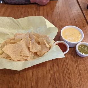 nachos, food