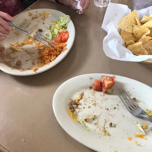 Superb eating at our favorite Mexican Food restaurant. Had to have Rudy's before flying out of Dallas.