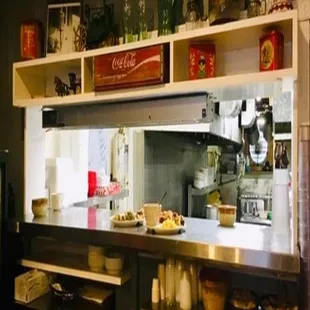 sushi and sashimi, interior