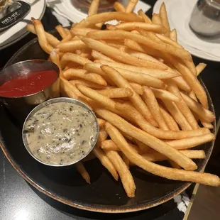 Fries - tasted like McDonald's fries but healthier, better, who doesn't love McDonald's fries?