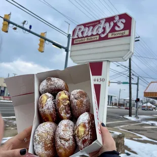 Mocha paczkis  | Instagram: slimthiccarbs