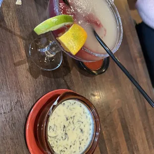 Sangria margarita and espinaca dip