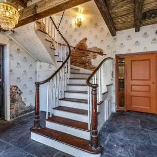 Staircase up Parlour and Prohibition