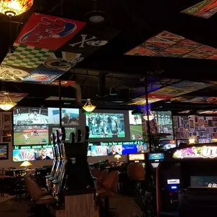 the interior of a bar