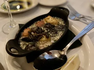 Dwight's Bistro