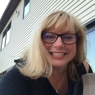 Julie B.