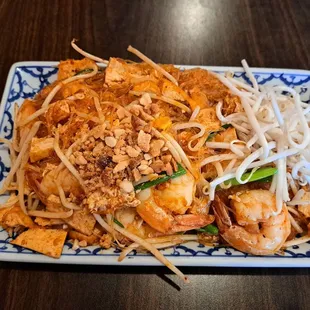 L17. Pad Thai Chaiya Noodles