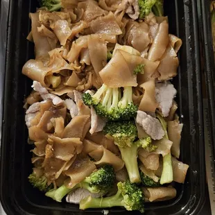 ramen and noodles, noodle dish, noodles, ramen, noodle soup, food