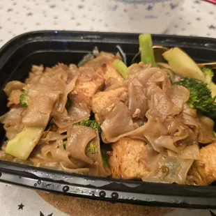 Tofu Pad See Ew