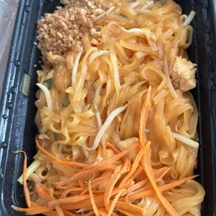 ramen and noodles, ramen, noodle dish, noodle soup, noodles, food