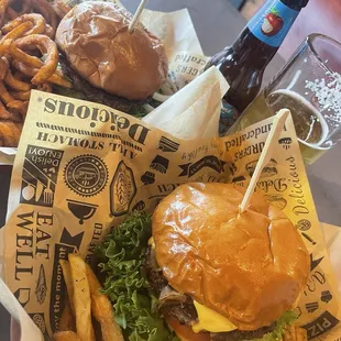 Rufe Snow WnB Burgers
