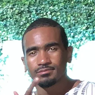 Shaquil S.