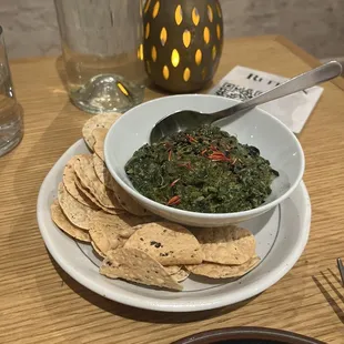 Sailor strength (spinach-garlic dip)