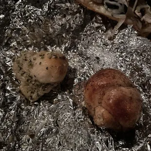 Cinnamon and garlic