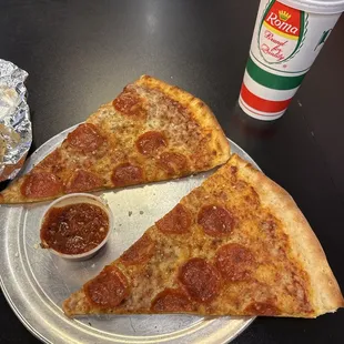 Looooove this pizza!