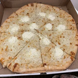 Four Cheese White Pizza