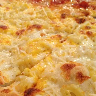 Mac & Cheese Pizza