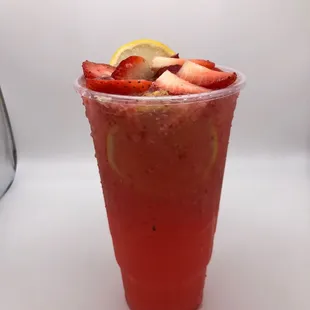 Strawberry lemonade