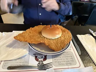 T C's Restaurant & Tavern