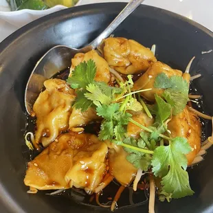 Chili wontons