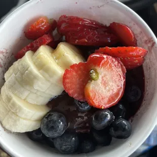 acai bowl so delish