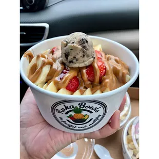 Açaí with strawberries, bananas, honey, granola, cookie dough ball &amp; cookie butter drizzle