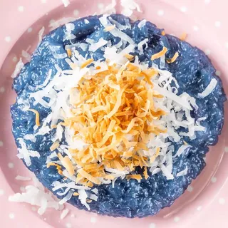 Sweet Rice with Coconut Nut Flake