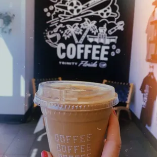 Vanilla iced latte with oat milk :]