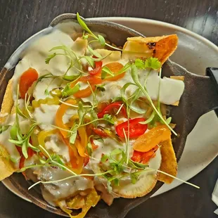 Fish dip nachos