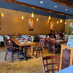 Inside restaurant during the break between lunch and dinner service