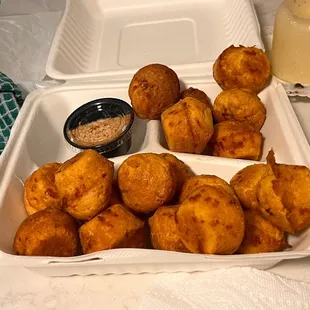Mama Maria&apos;s Muffins