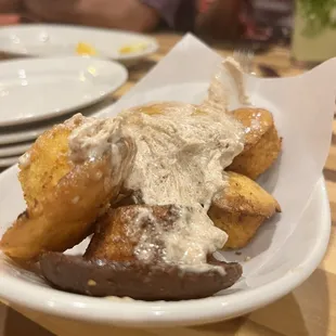Mama Maria&apos;s Muffins