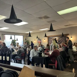 Monthly wine tasting event (Reservations required).