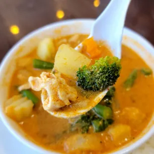 Nothing to hide, just look at this chicken &amp; veggies curry! It tasted as fresh as it looks!