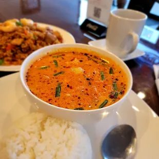 Chicken Red Curry / white Jasmine rice