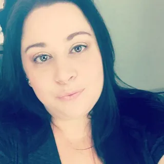 Victoria P.