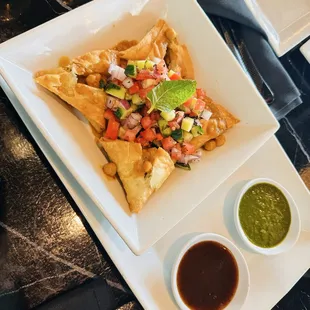 Samosa Chana Chat
