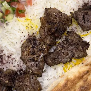 Beef kabob plate