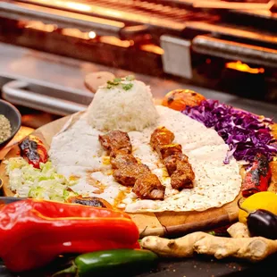 Minced lamb seasoned with a blend of aromatic spices, then grilled to bring out its smoky flavor. A classic choice for those who enjoy bold,