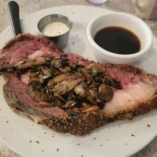 Truly a King cut! Asked nicely for mushrooms and got some, really tied it all together.